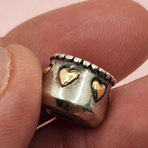 SAMUEL BENHAUM 18K GOLD HEART AND 925 STERLING SILVER CHARM - Picture 3 of 5